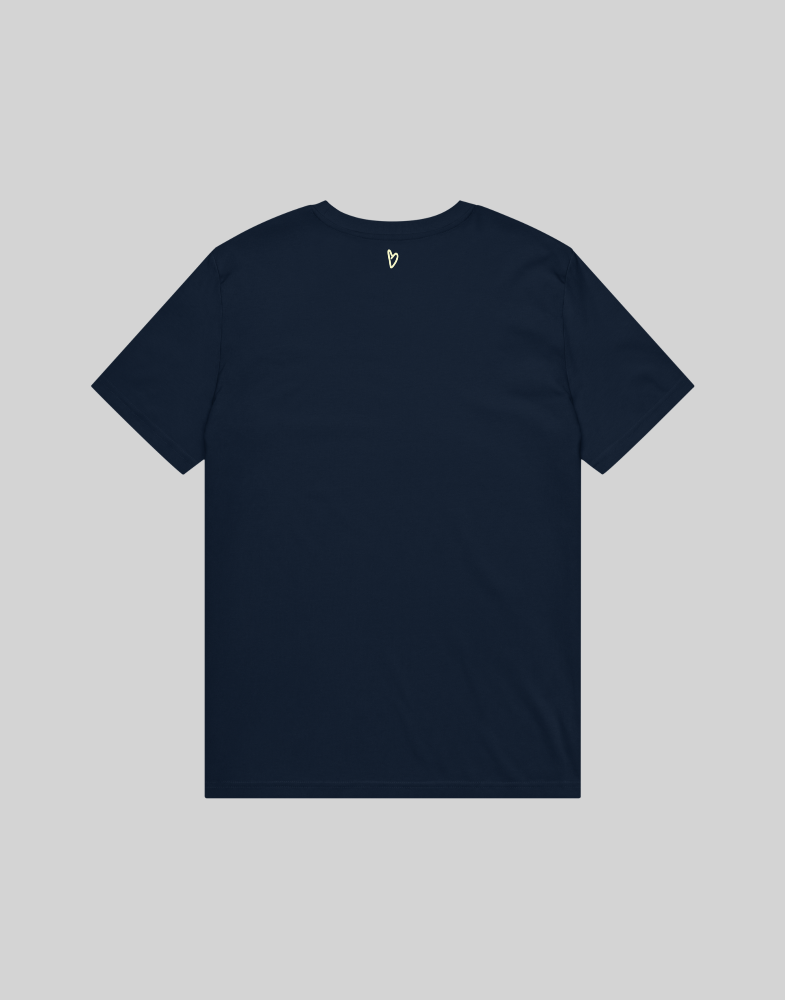 BASIC HEART TEE