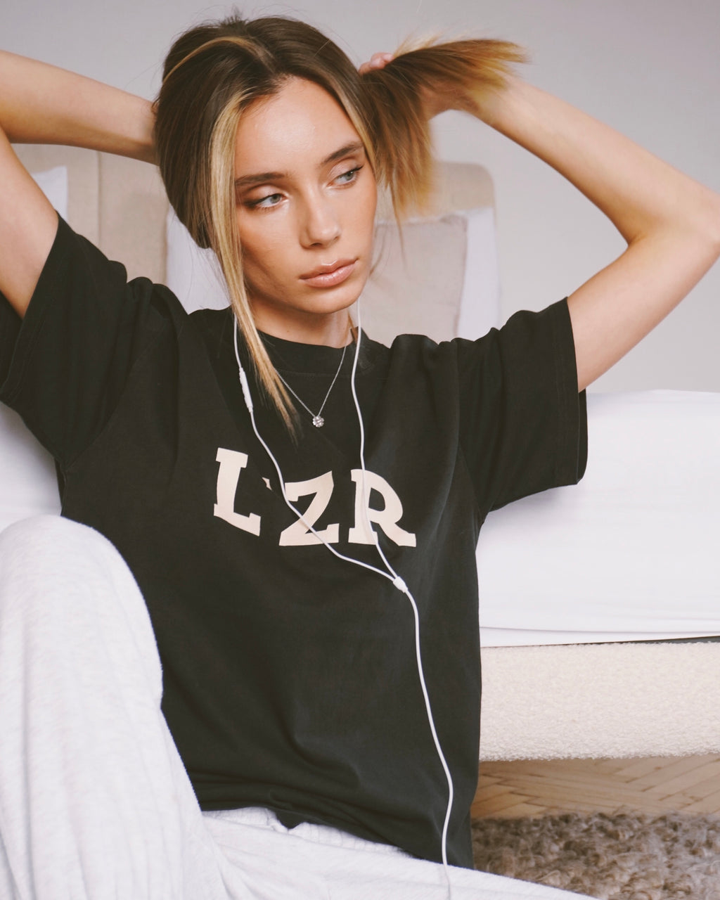 LZR OVERSIZED TEE